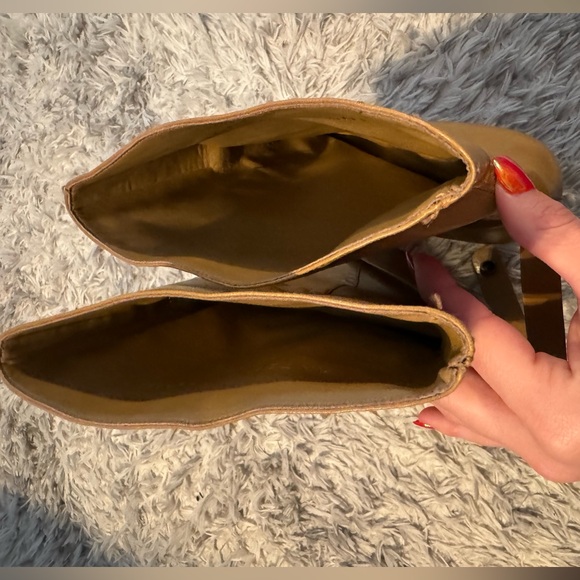 vintage leather heeled boots - Picture 11 of 14